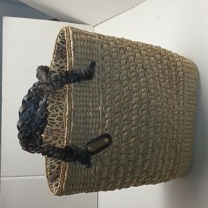 Liz Claiborne Elegant Women's Straw Purse, a pretty brown braid leather straps.